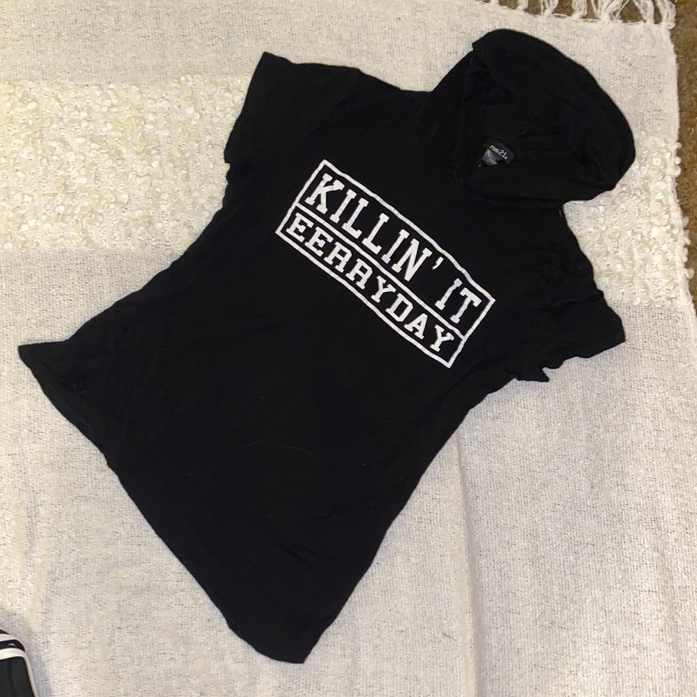 Black “killing in eeryday” Hoodie Tee